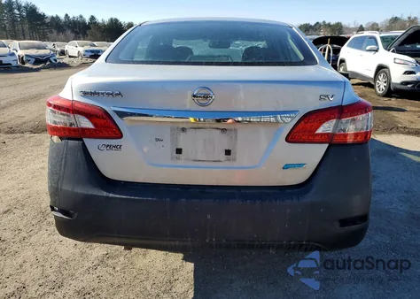 2014 Nissan Sentra S z USA, uszkodzony, nr VIN 3N1AB7AP0EY300687